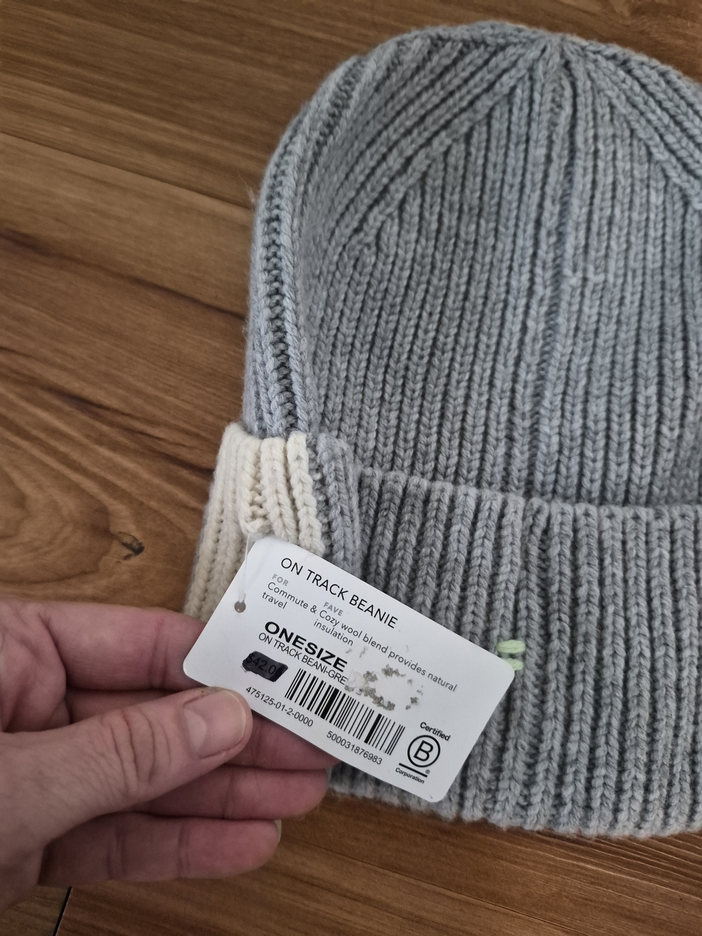 NWT Athleta Wool Blend Light Gray Beanie with Cream Stripe Cuff - Picture 4 of 5